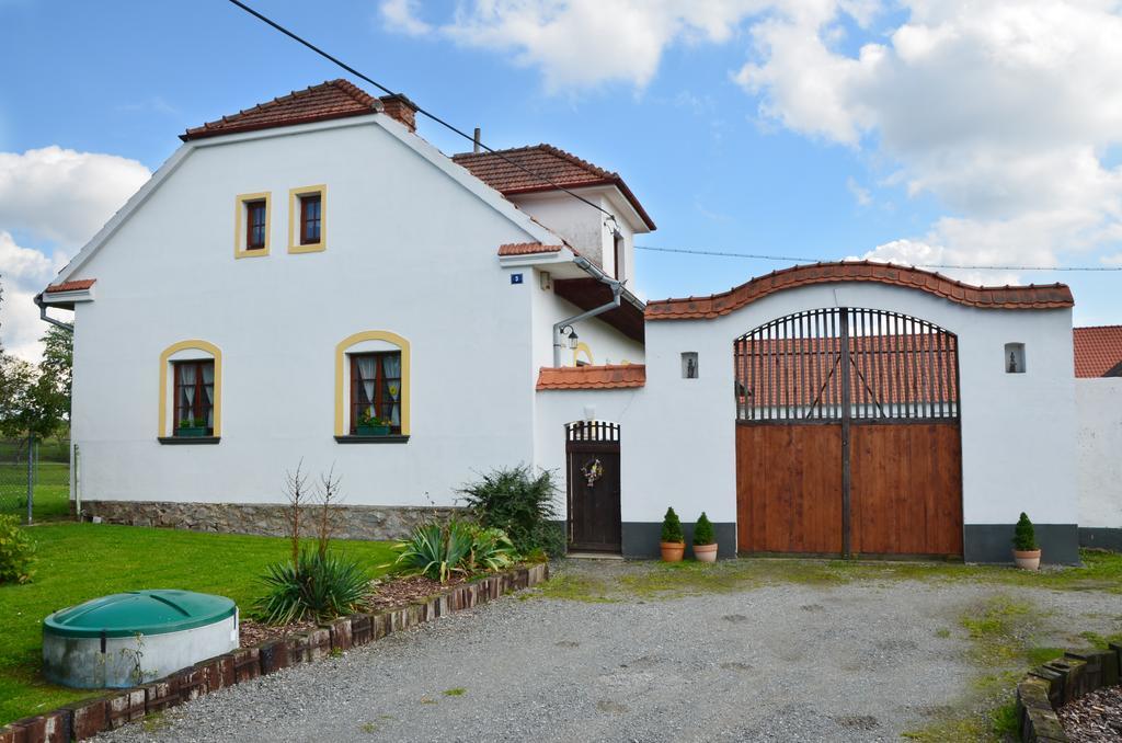 Blazkuv Statek Apartment Malsice Екстериор снимка
