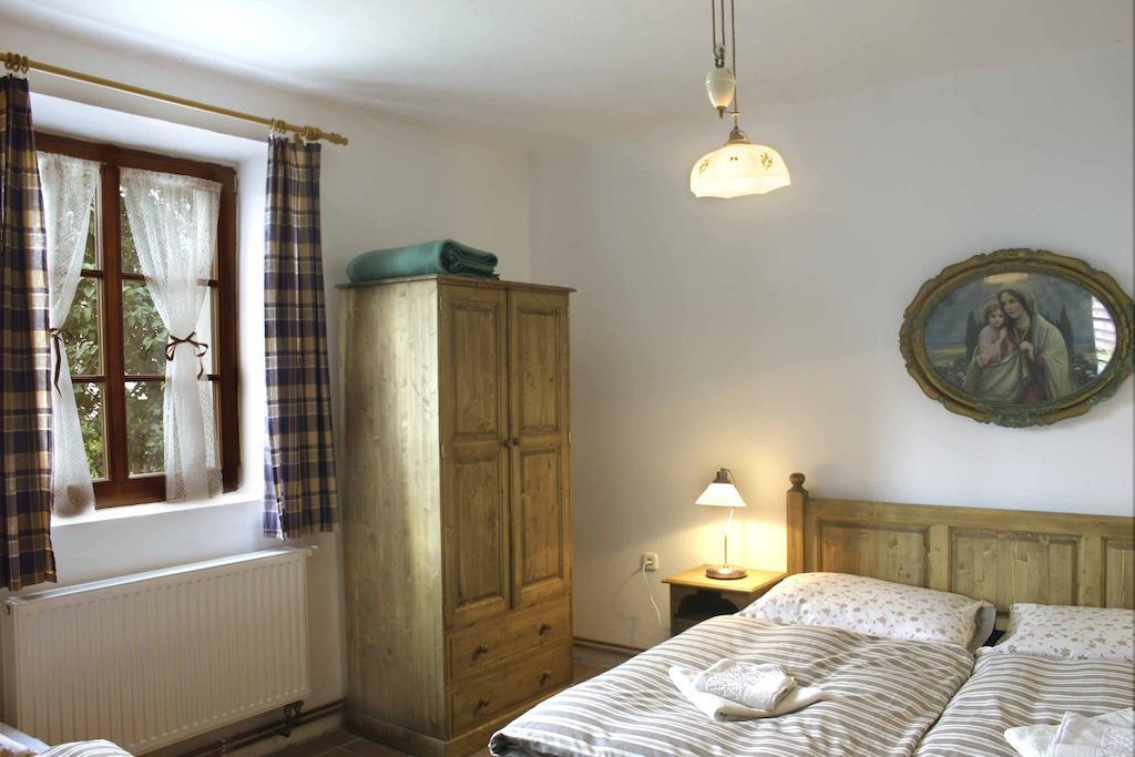 Blazkuv Statek Apartment Malsice Стая снимка