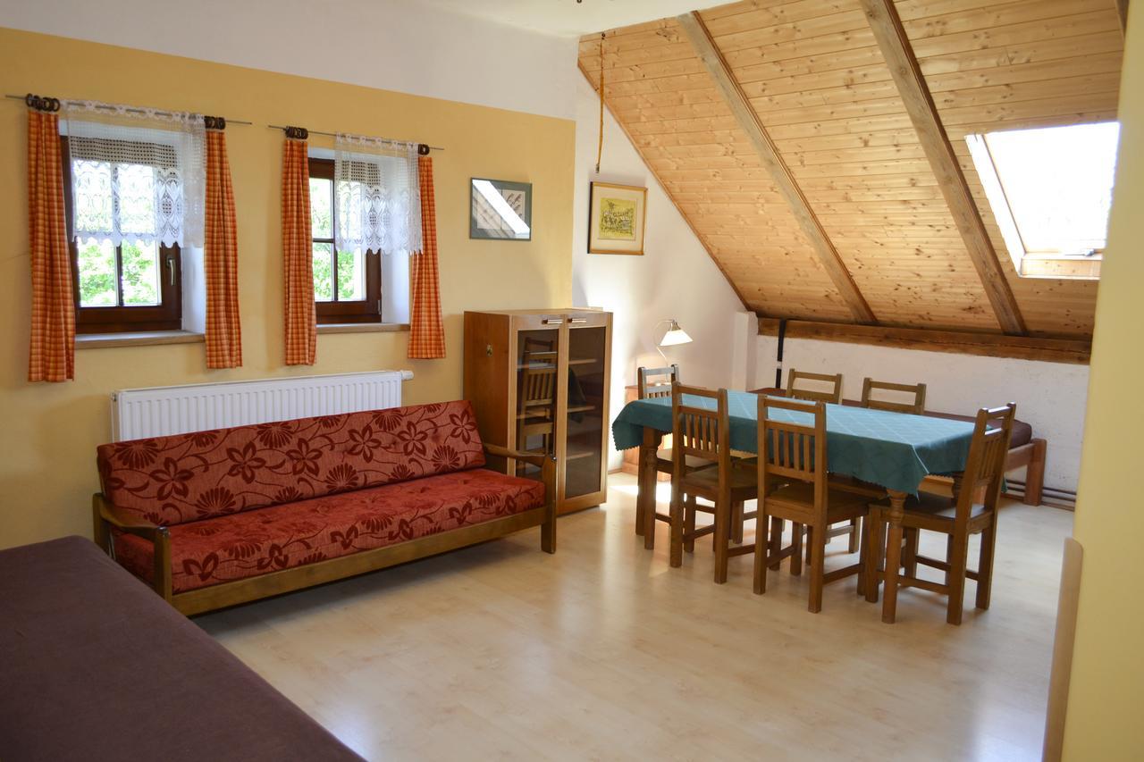 Blazkuv Statek Apartment Malsice Екстериор снимка