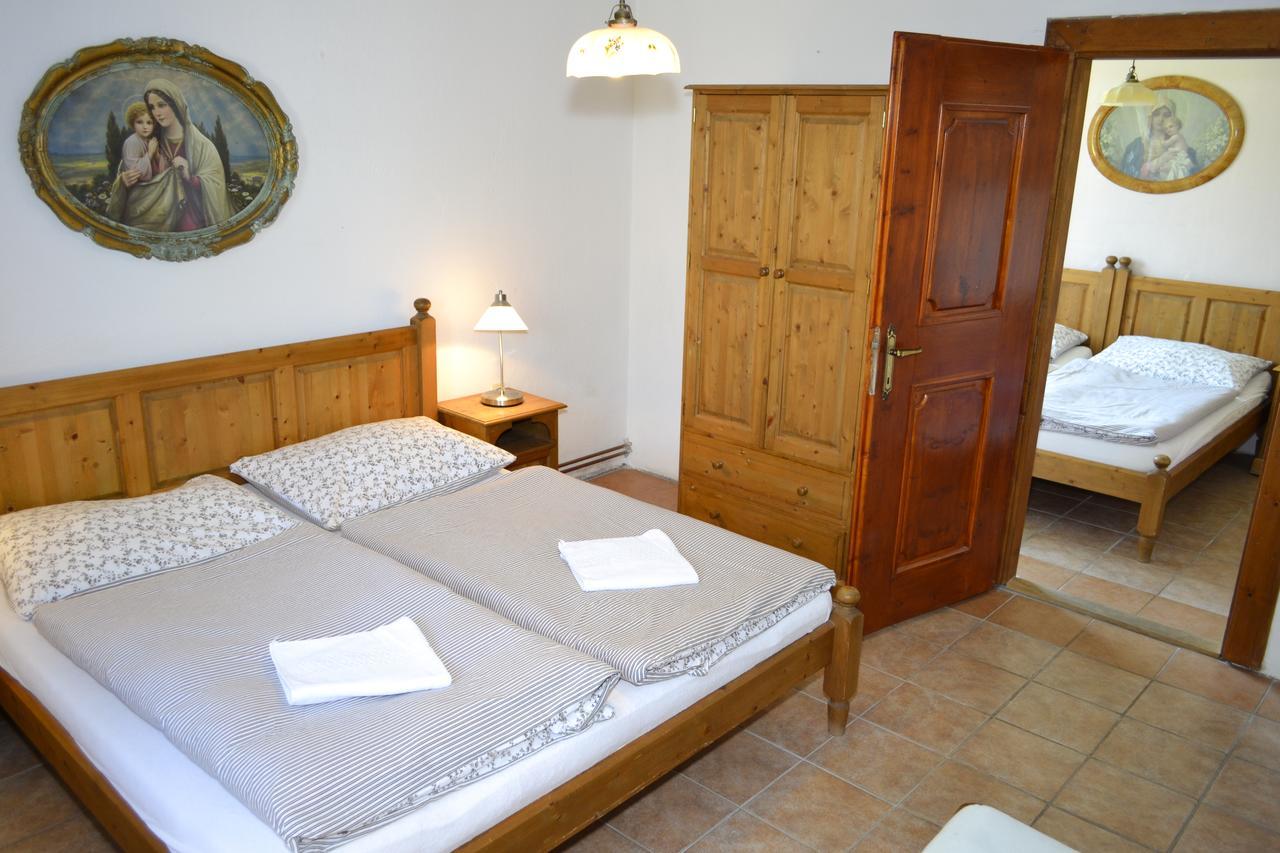 Blazkuv Statek Apartment Malsice Екстериор снимка